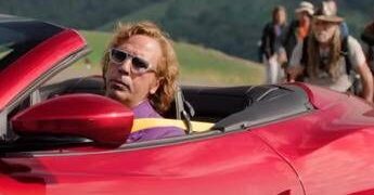 Natale al cinema, da Zalone a Sorrentino: cosa vedere