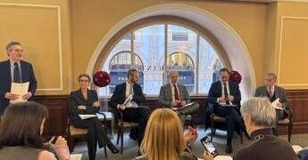 Natale, per gli acquisti 3 italiani su 4 scelgono prodotti di marca di largo consumo