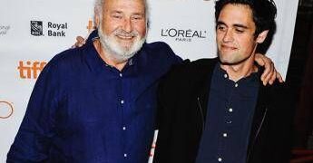 Omicidio regista Rob Reiner e moglie, il figlio Nick e quella stanza d’albergo piena di sangue