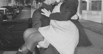 Raffaella Fico, il dolore dopo la perdita del bambino: “Vola alto cuore mio”