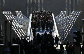 Regno Unito, da domani in vigore Eta per viaggi turismo e soggiorni di breve durata