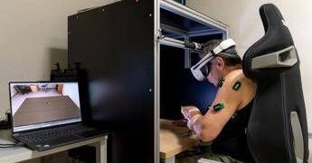 Riabilitazione post ictus, nuovo sistema con realtà virtuale e controllo mioelettrico