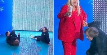 Ricchi e Poveri, ingresso da brividi a Domenica In: entrano in studio e cadono