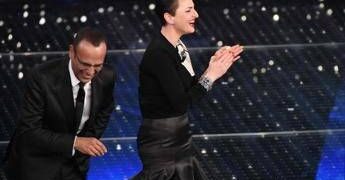 Sanremo, Arisa lascia il posto ad Annalisa? La ‘finta proposta’ di Carlo Conti