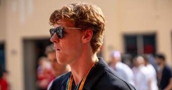 Sinner, relax e golf con Vagnozzi e Cahill a Dubai – Il video