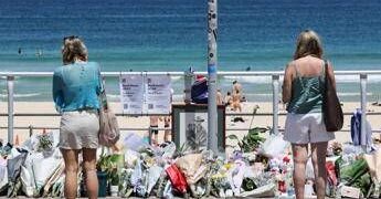 Strage Bondi Beach, Stato Islamico elogia l’attacco terroristico: “Fonte di orgoglio”
