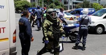 Sudafrica, sparatoria in una taverna vicino a Johannesburg: 9 morti e 10 feriti