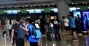 Taiwan, media: “Attacco con coltello e fumogeni in metro Taipei, due morti e 5 feriti”