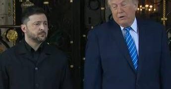 Trump: “Ucraina attacca in Russia”. La risposta ‘gela’ Zelensky