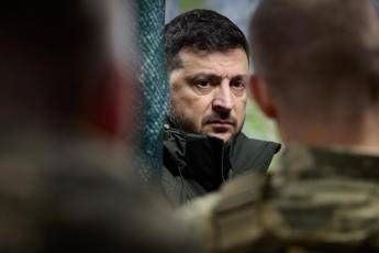 Ucraina-Russia, in migliaia senza riscaldamento a Kiev. Zelensky a Vilnius
