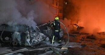 Ucraina-Russia, missili e droni su Kiev nella notte