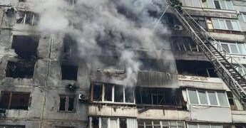 Ucraina-Russia, notte di attacchi e droni. Mosca chiude alla tregua e ai compromessi