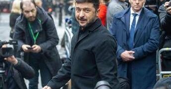 Ucraina consegna il piano agli Usa. Trump: “Zelensky deve essere realista”