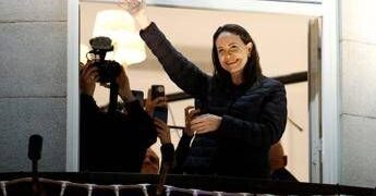 Venezuela, premio Nobel Machado appare in pubblico dopo mesi di clandestinità