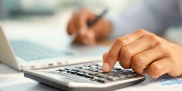 Calcolando a mente o con la calcolatrice? Le sorprendenti differenze tra il cervello umano e le macchine moderne