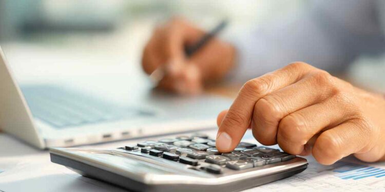 Calcolando a mente o con la calcolatrice? Le sorprendenti differenze tra il cervello umano e le macchine moderne