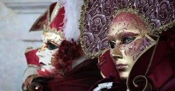 A Venezia oggi inizia il Carnevale tra zone rosse e metal detector