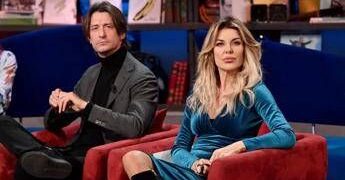 Alba Parietti, il figlio Francesco Oppini: “Io bullizzato per ‘colpa’ di mia madre”