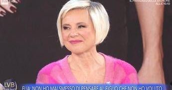 Antonella Elia: “Non mi perdonerò mai per aver abortito, è stato egoismo mostruoso”