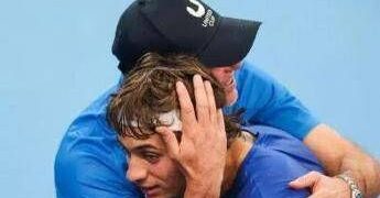Australian Open, tennisti in crisi tra caldo e dolori. Bassetti: “Condizioni perfette per i virus”