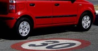 Bologna e il limite a 30 km all’ora, il Tar accoglie ricorso e annulla provvedimento