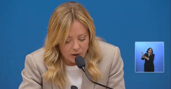 Conferenza premier Meloni, tre parole chiave per l’economia: crescita, occupazione, salari