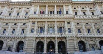 “Consenziente anche se ubriaca”, definitiva l’assoluzione di due giovani a Ravenna