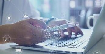 Consumi, secondo un’indagine per il 66% degli italiani il prezzo è determinante nell’acquisto di abbigliamento