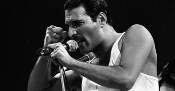 È morta Bibi, la presunta figlia ‘segreta’ di Freddie Mercury: aveva 48 anni