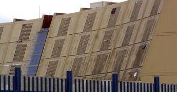 Firenze, Corte d’Appello condanna ispettrice e 8 agenti: “Torture a Sollicciano”