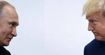 Gaza, Cremlino annuncia: “Putin invitato da Trump a far parte del Board of Peace”