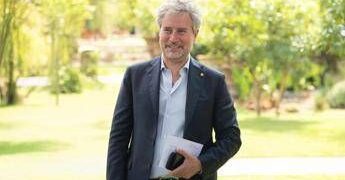 Il sindaco di Lucca difende la concittadina Beatrice Venezi