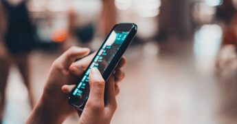 “Informazioni importanti”, occhio alla truffa del Cup: non richiamare questi numeri