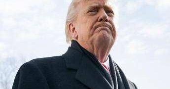 Iran, Trump alza il tiro e ora valuta attacco a Teheran: le possibili mosse del presidente