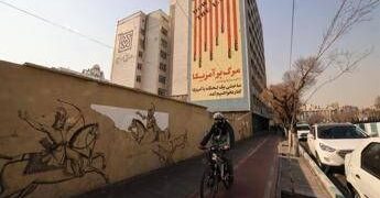 Iran, dai siti missilistici al programma nucleare: Pentagono presenta a Trump opzioni di attacco