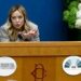 Meloni: “Trump non attaccherà la Groenlandia, Ue parli con la Russia”
