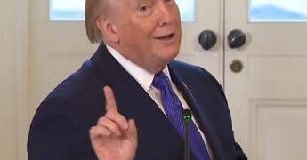 Minneapolis, la risposta di Trump: “Consegnateci immigrati illegali”