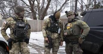 Minnesota, Ice arresta quattro minori: ci sono anche due bambini di 5 e 10 anni