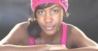 Morta investita Kianna Underwood, ex star di Nickelodeon: caccia al pirata della strada