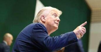 ‘Non più alleati ma fornitori’: Cerra spiega l’America (e l’Italia) post-Davos