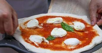 Oggi è il World Pizza Day 2026, ecco le proposte ‘bandiera’ dei maestri pizzaioli