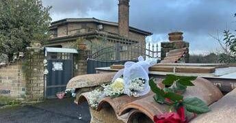 Oggi i funerali dei genitori di Carlomagno, ad Anguillara è lutto cittadino