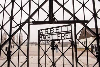 “Olocausto ingigantito” per il 14% degli italiani, il sondaggio