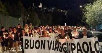 Paolo Mendico suicida a 14 anni, tre giorni di sospensione alla dirigente della scuola di Fondi