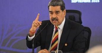 Per Maduro “azione simile a Bin Laden e Saddam”Hussein”: le accuse Usa, cosa rischia