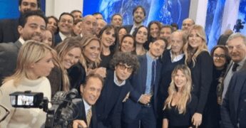 Pier Silvio Berlusconi, 34 anni del Tg5: “Come il buon vino, migliora nel tempo”