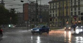 Prima perturbazione del 2026 in arrivo, ecco freddo e piogge intense: le previsioni meteo