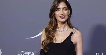 Sara Carbonero operata d’urgenza mentre è in vacanza: come sta la giornalista