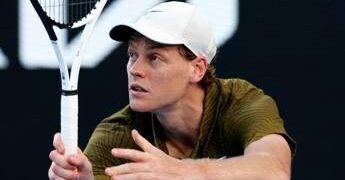 Sinner in semifinale agli Australian Open, come cambia ranking e quanto guadagna