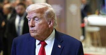 Trump attacca il New York Times: “Sondaggi falsi contro di me, dovrebbero essere considerati reati”